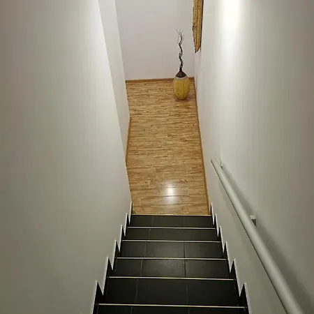 Radman's House Pensionat Ni