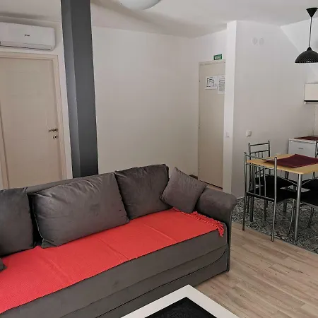 Radman's House Pensionat Ni